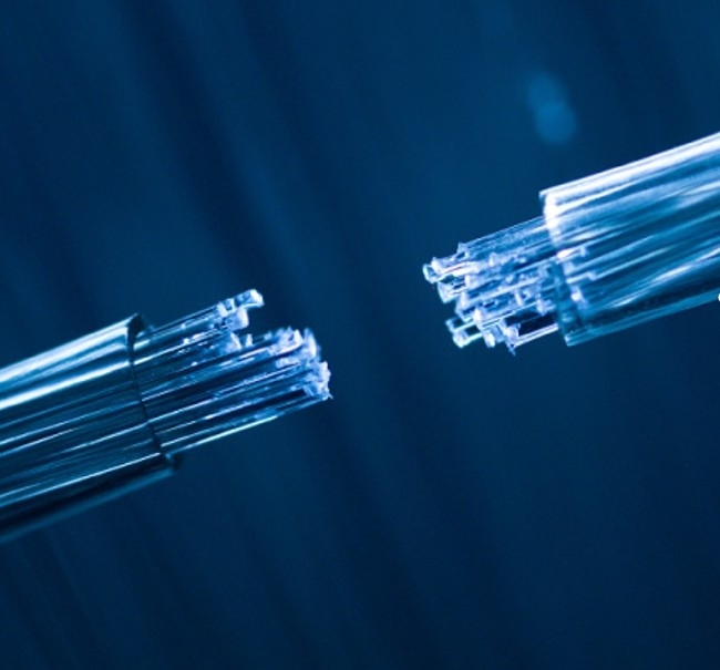 防天性単モード FTTH 室内ドロップケーブル 1-12 コア