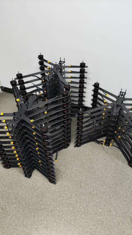 17インチ FPV ドローン 長距離 高性能 FPV レーシング ドローン 12KG 負荷容量