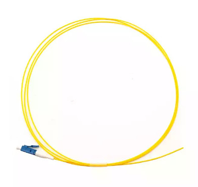 LC UPC APC シングル モード 0.9mm FTTH 光ファイバー ピグテール PVC LSZH 1.5m LC/PC