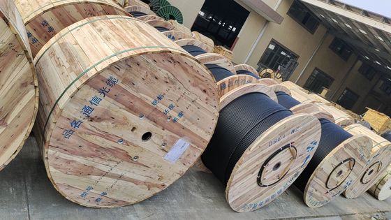 GYTAH58 屋外空中光ファイバーケーブル LSZH 装甲